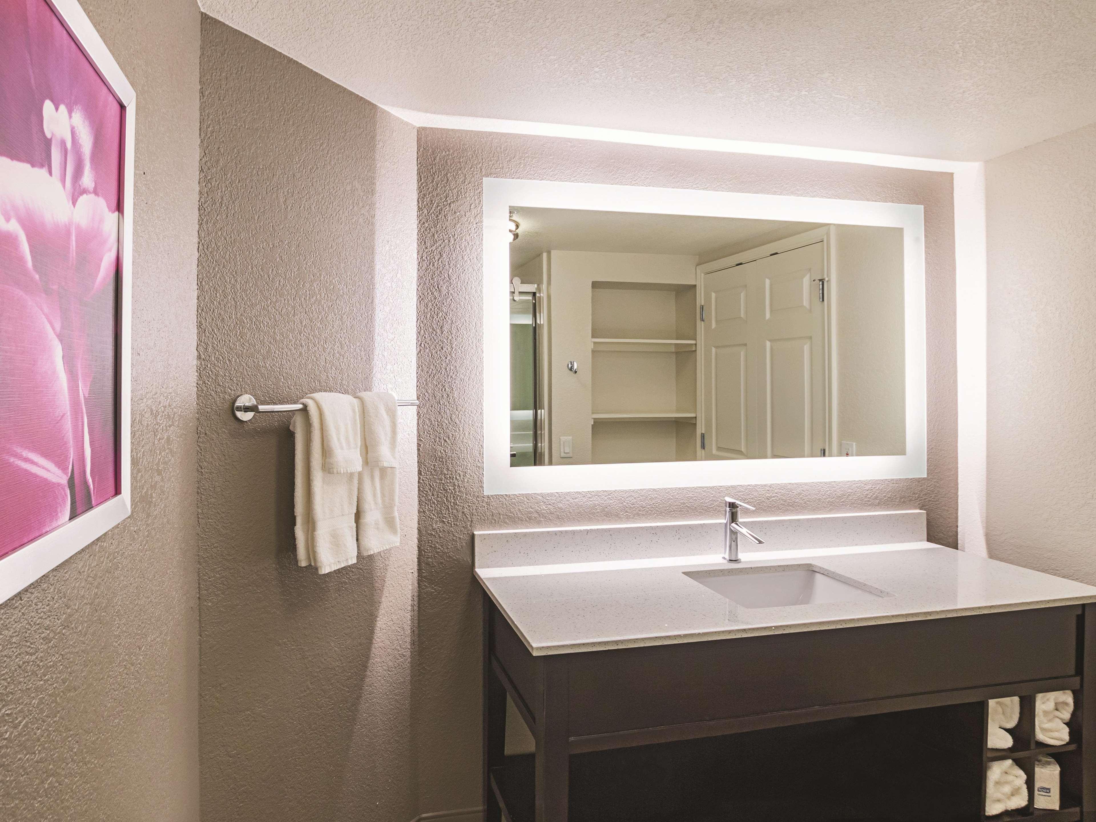 La Quinta By Wyndham Fort Worth North Zewnętrze zdjęcie